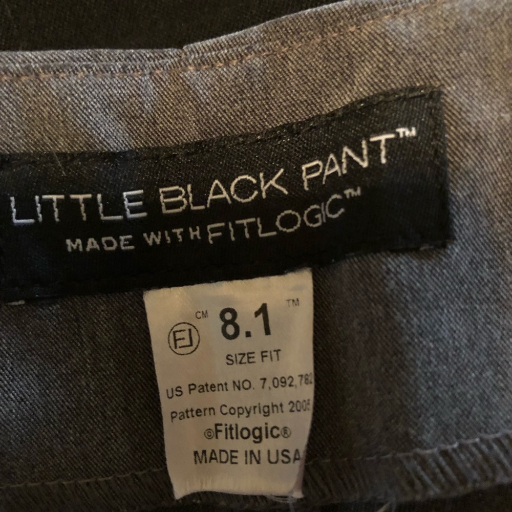 Little Black Pant in gray